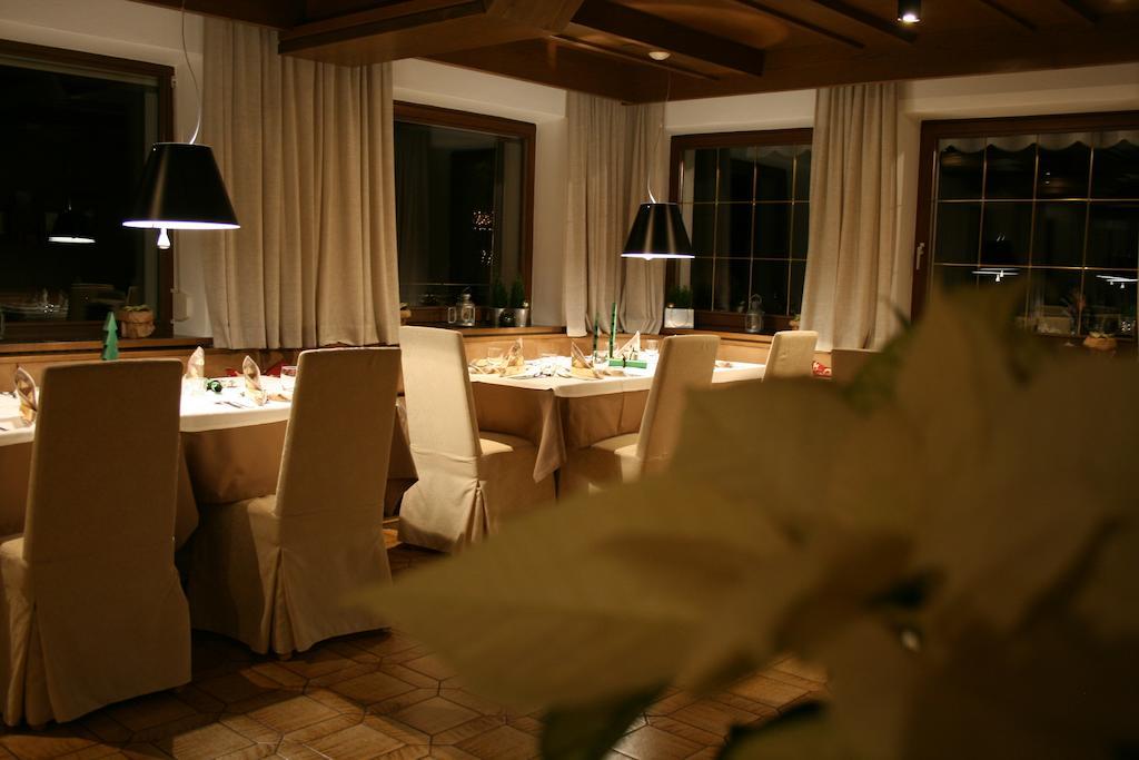 רודנגו Hotel Tirolerhof מראה חיצוני תמונה